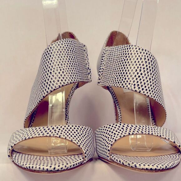 L.K.BENNETT OF LONDON BLACK AND WHITE OPEN TOE HEELS SIZE 6.5 (37) EUC - Picture 5 of 7